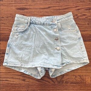 Zara Women’s Light Wash Denim Skort